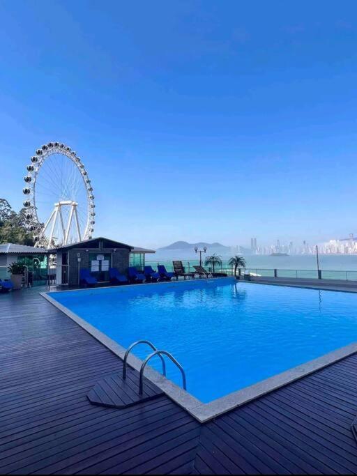 Piscina A Beira-Mar, Tranquilidade E Qualidade No Melhor De Bc Balneario Camboriu Exterior foto