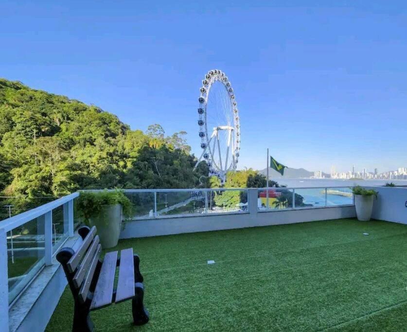 Piscina A Beira-Mar, Tranquilidade E Qualidade No Melhor De Bc Balneario Camboriu Exterior foto