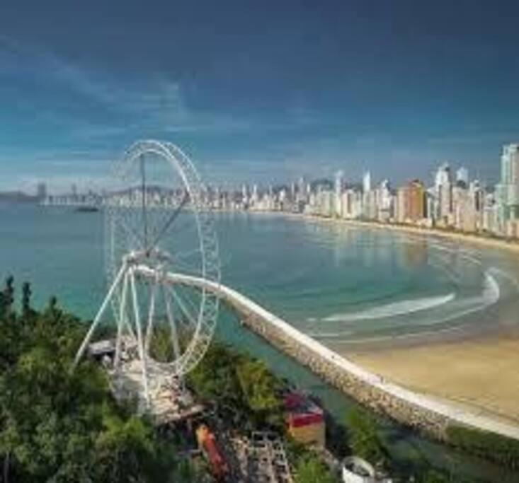 Piscina A Beira-Mar, Tranquilidade E Qualidade No Melhor De Bc Balneario Camboriu Exterior foto